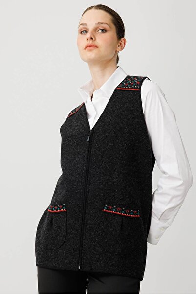 Desen Triko Women's V-Neck Front Felt Zippered Short Wool Vest Black