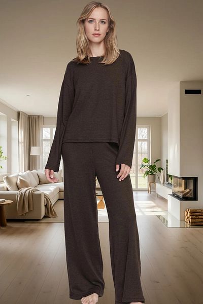 PayBuy Women's Winter Comfortable Fit Long Leg Polyester Blended Pajama Set Elegant Design High Quality