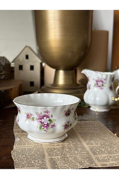Royal Albert Antique Royal Albert Sweet Violets Purple Floral Porcelain Sugar Bowl Chocolate Bowl Turkish Delight Bowl Plate