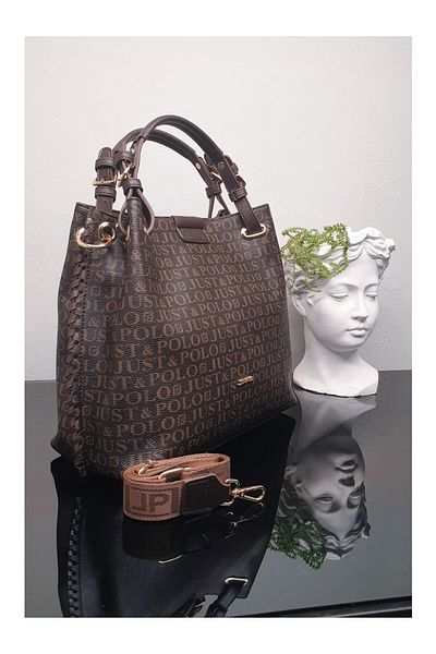 lucky horse Medium Size cm Women's Shoulder Bag with Cross Strap Suitable for Daily Use