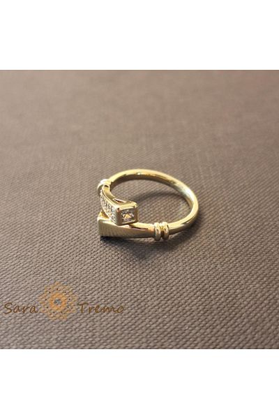 saratremo Regal Design Ring with White Zirconia Crystals - 14k Plated