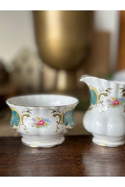 Royal Albert Antique Royal Albert Berkeley Series Color Flower Porcelain Sugar Bowl Milk Jug Set of 2