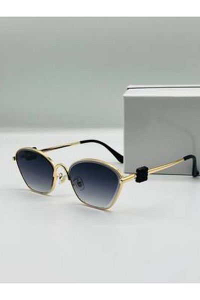 Generic Luxury women's sunglasses with a modern design and a metal frame