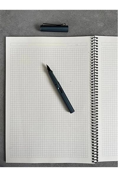 KYCBABY Blocnotes în carouri spiralate, dimensiune A4 (21X29,7 CM), 60 coli, 90gr. Hârtie de fildeș, birou