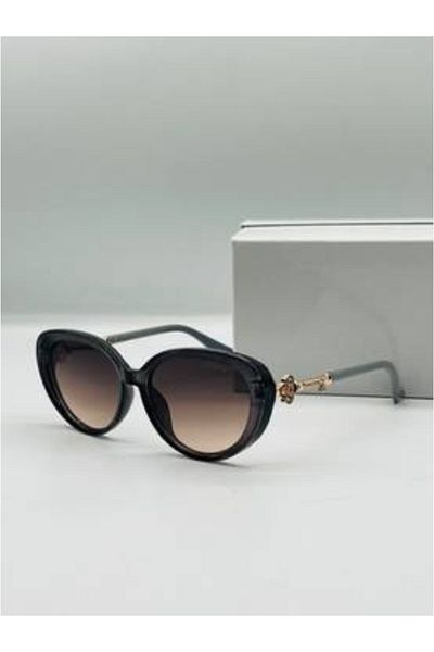 Generic Stylish sunglasses featuring a glossy black frame embellished with luxurious gold detailing on the sides.