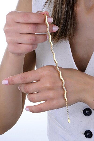 Söğütlü Silver Gümüş altın yaldızlı zirkon taşlı dalgalı ajda modeli bileklik SGTL12896GOLD