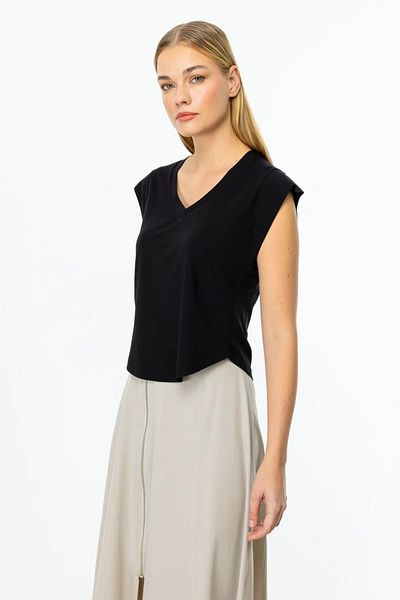 On Fashion Blouse V-Neck Short Sleeve Hem Oval