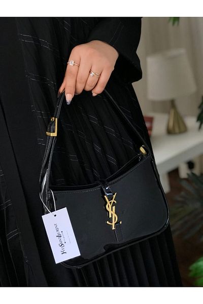 chch High quality shoulder bag