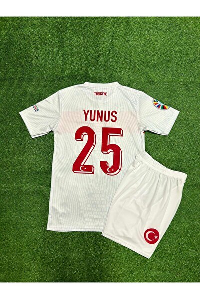 BYSPORTAKUS Türkiye Euro 2024 Yunus Akgün İç Saha Çocuk Forması (Beyaz)