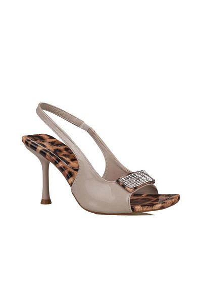 Trend Adımlar Cream Patent Leather Open Toe Leopard Stone Classic Shoes
