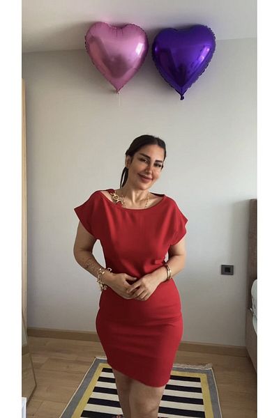 gelirr    Women's Short Sleeve One Shoulder Strap and Accessory Detail Elastic Waist Crepe Dress