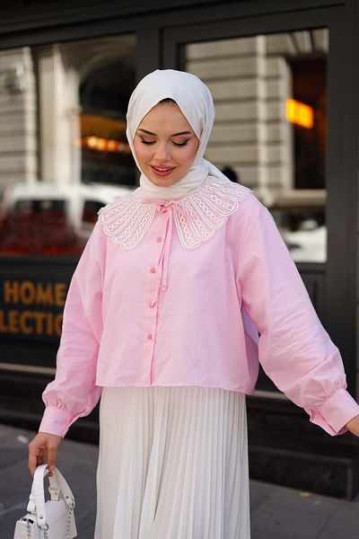 BUTİK SEPETİN Linen Lace Crop Shirt