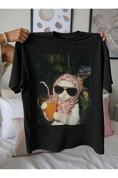 LAYORA تي شيرت نسائي كبير الحجم - مطبوع عليه قطة وديناصورات مضحكة |   أسلوب ص...