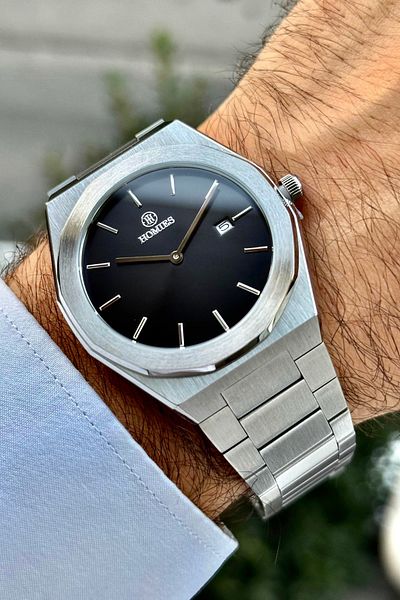 Homies Men's Wristwatch Limited Edition Complete Stainless Steel Calendar Gift Box Bracelet Gift
