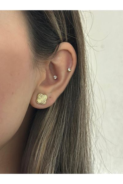 MyladyAccessoriess Line Plate Minimal Clover Earrings