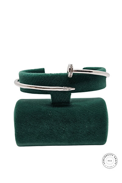 Luminosity Graft 925 Ayar Gümüş Çivi Model Zirkon Taşlı Gümüş Renk Kadın Kele...