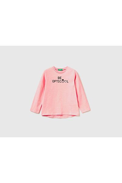 United Colors of Benetton تي شيرت بطبعة بكسل للأطفال
