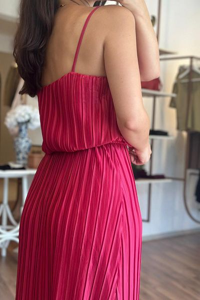 Unique Boutique Thin Strap Pink Dress