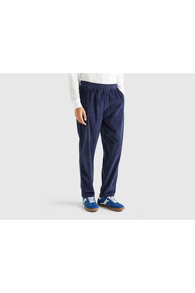 United Colors of Benetton Men's Solid Velvet Chino Pants