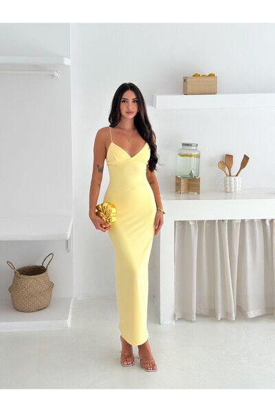 sportiness İnce Askılı Dekolteli Uzun Dalgıç Kumaş Elbise