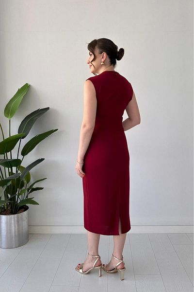 MaziButik Nail Buckle Dress Burgundy