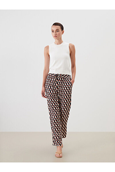 LC Waikiki Peak Yeni Sezon Beli Lastikli Havuç Kesim Kadın Pantolon