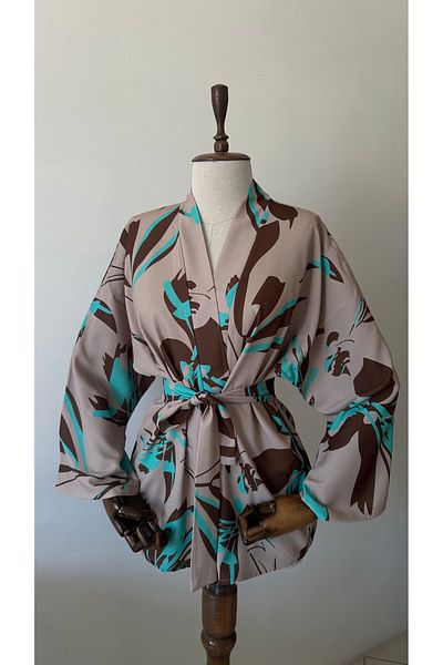 Glowear Atelier Brown Patterned Design Belted Kimono