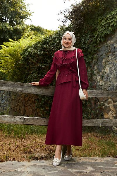 EBRUTESETTÜR Front Allerli Guipure Detailed Skirt Suit
