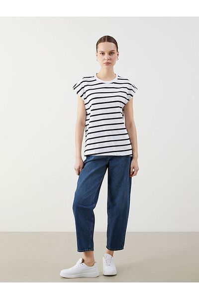 LC Waikiki Νέα σεζόν Crew Neck ριγέ γυναικείο Tisort - S5O387Z8
