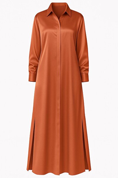 MERT ERKAN فستان قميص طويل من الساتان على شكل حرف A/مقاس كبير مع تفاصيل شقوق ...