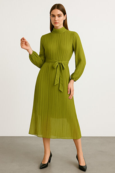 Noi Belis Olejově zelené maxi/dlouhé šifonové šaty s plisovanou tkanou podšívkou SS25EL0051