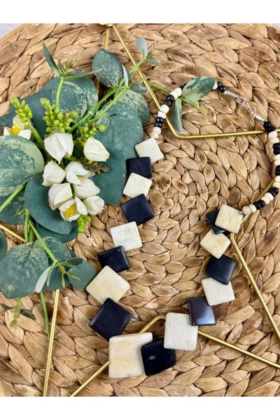 SEDEF TAKI Simetrik model kemik kolye