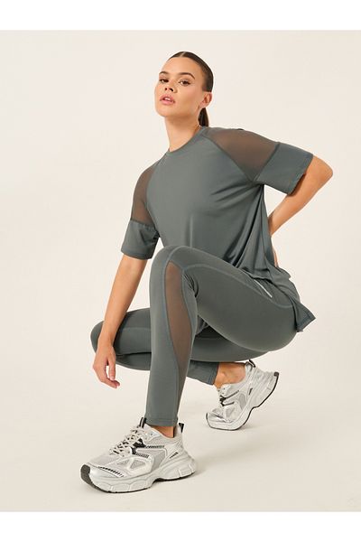 Styli Pack of 3 - Shoulder Mesh Detail Top, Back Dual Tear Drop Sports Bra and Leggings