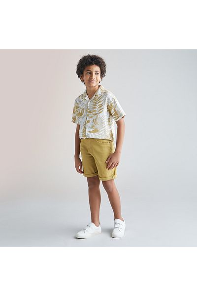 Juniors Solid Shorts with Pockets and Button Closure