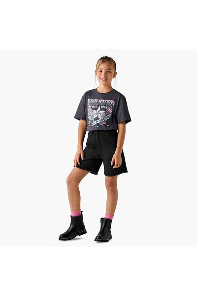 Juniors Solid Denim Shorts with Pockets and Frayed Hem