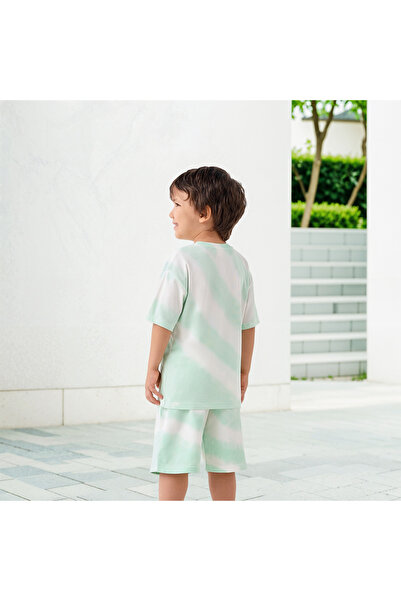 Juniors All-Over Print T-shirt and Shorts Set