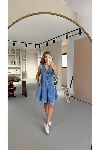Sezgi Tekin V Neck Pleat Detail Washed Bell Denim Dress