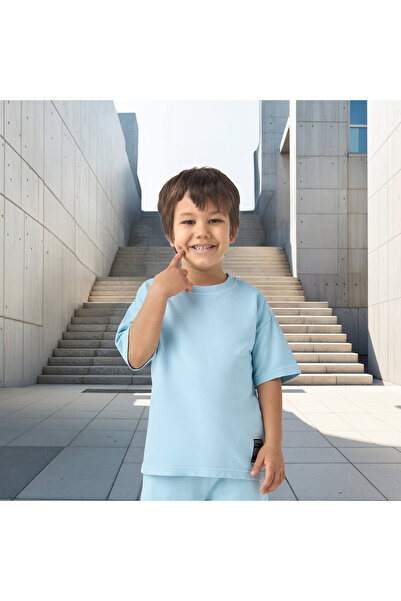 Juniors Solid T-shirt and Shorts Set