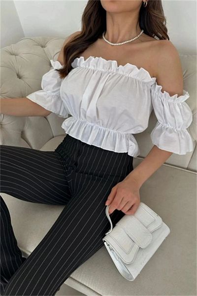 PASTELASTORE Madonna Collar Women's Blouse – Comfortable Cut with Rubber Detail