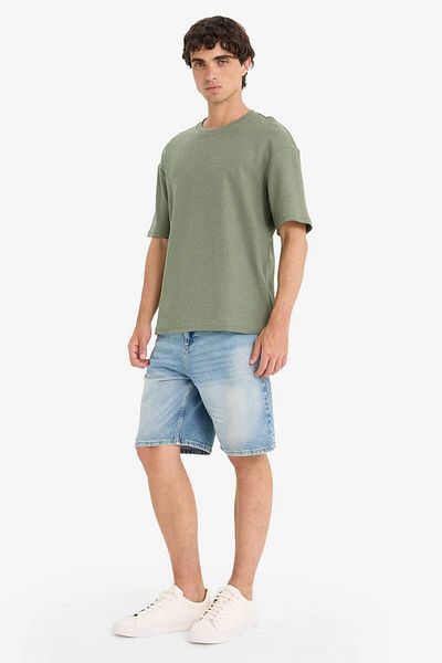 DeFacto Boxy Fit Crew Neck Short Sleeve T-Shirt E4838Ax25Au