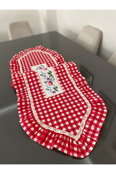 Parla Life Red Gingham Cross Stitch Ruffled Runner (Cross Stitch Patterns Vary)