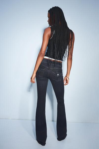 Bershka Çizme paça kapaklı jean