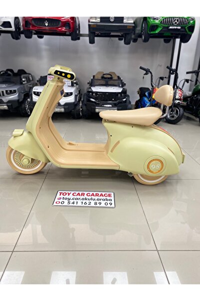 Toys VESPA AKÜLÜ MOTOR 3-9 YAŞ