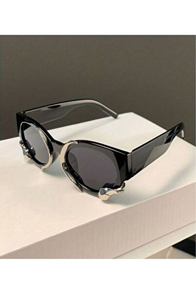 Makro Optik Snake Retro Silver Detailed Oval Rim Snake Black Unisex Sunglasses