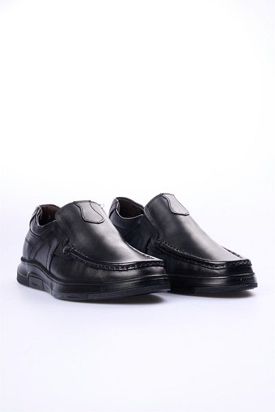 GRAND ROYAL 110 Black Skin Men's Shoes