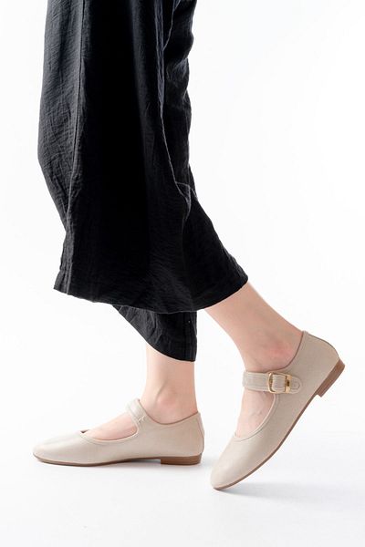 infon shoes creation 2606 Beige Beret Casual Shoes