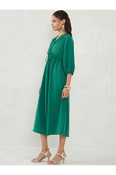 Femmella By Styli Green Solid Drawstring Waist A-Line Midi Dress