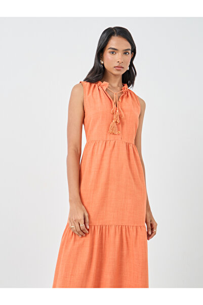 Styli Solid Sleeveless V-Neck Ruffled Hem Tiered Maxi Dress