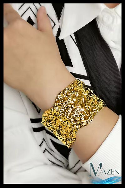 MAZEN Metal Handcuff Bracelet |   Suitable for Wrist to Elbow |   Adjustable Design |   Women's Jewelry Accessory