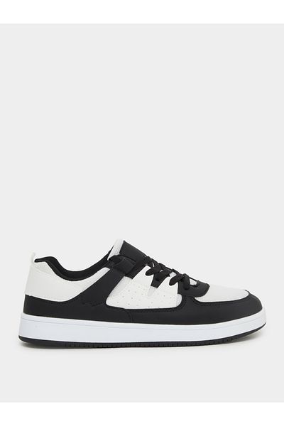 Styli Color Block Lightweight Lace Up Sneakers